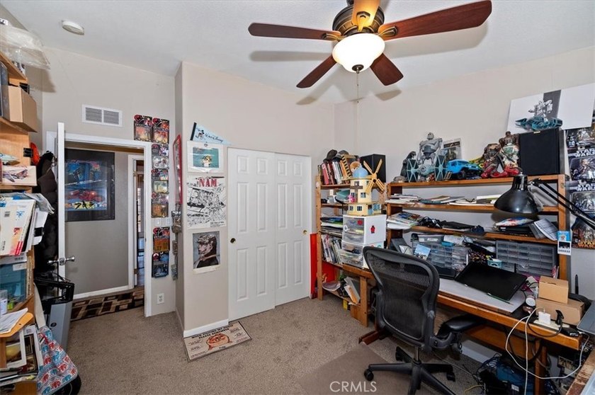 46037 South - photo 18