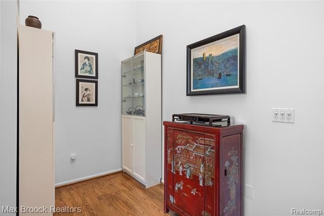 Welcome home to 4860 Lagoons Circle! This exceptional - photo 18