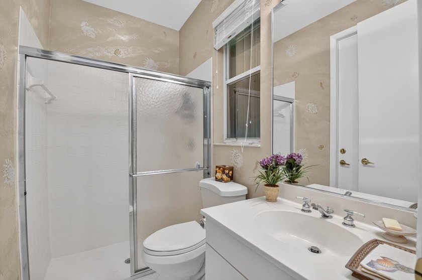 Welcome to this exceptional luxury single family estate located - photo 21