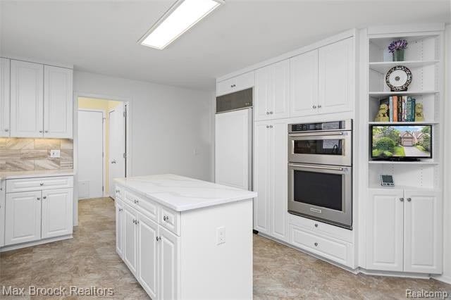 Welcome home to 4860 Lagoons Circle! This exceptional - photo 25