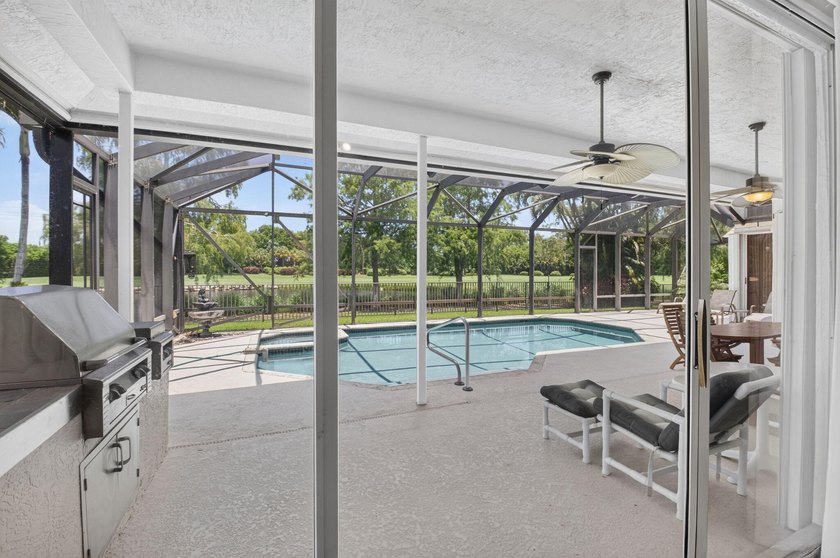 Welcome to this exceptional luxury single family estate located - photo 32