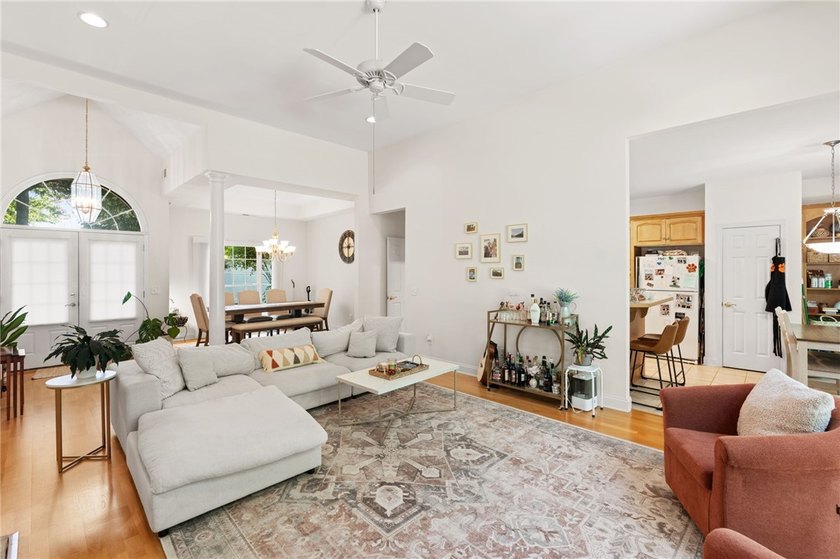 Welcome home to 108 Winterbrook Circle in the desirable Stone - photo 12