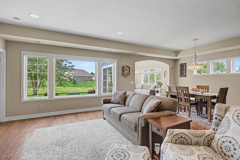 Beautiful DAYTON MINNESOTA home. Association provides lawn care - photo 30