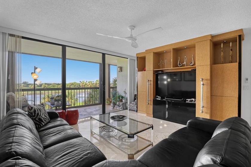 Imagine waking each morning to shimmering Intracoastal views and - photo 12
