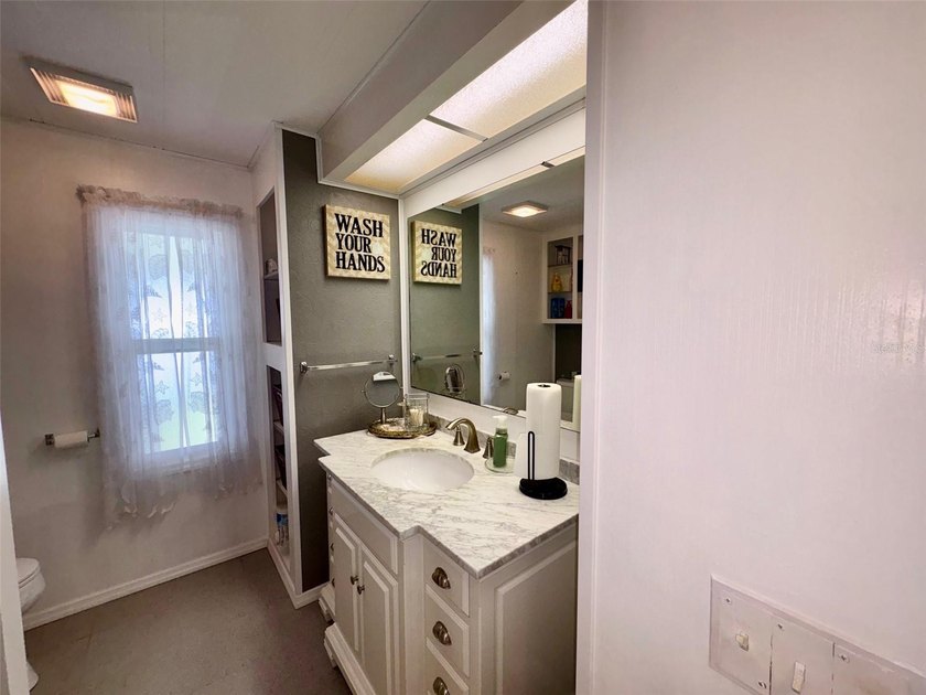Looking for a 55+ mobile home community with lots of activities - photo 23