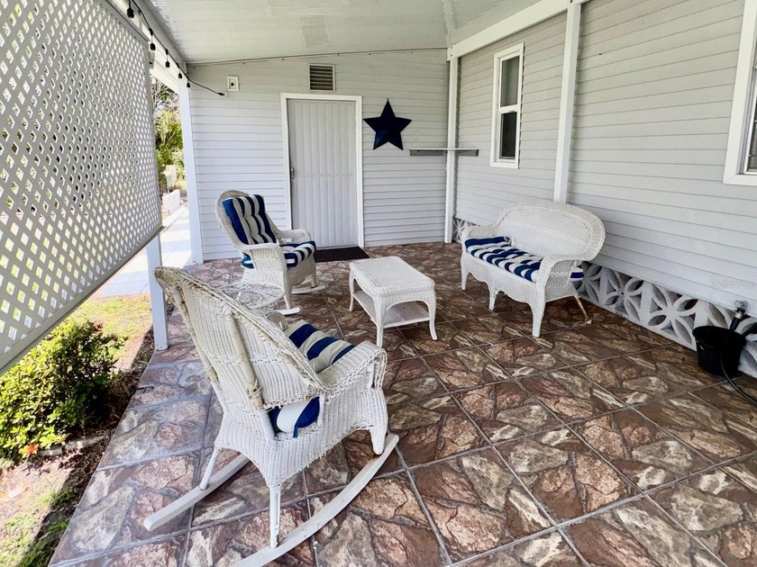 Looking for a 55+ mobile home community with lots of activities - photo 33
