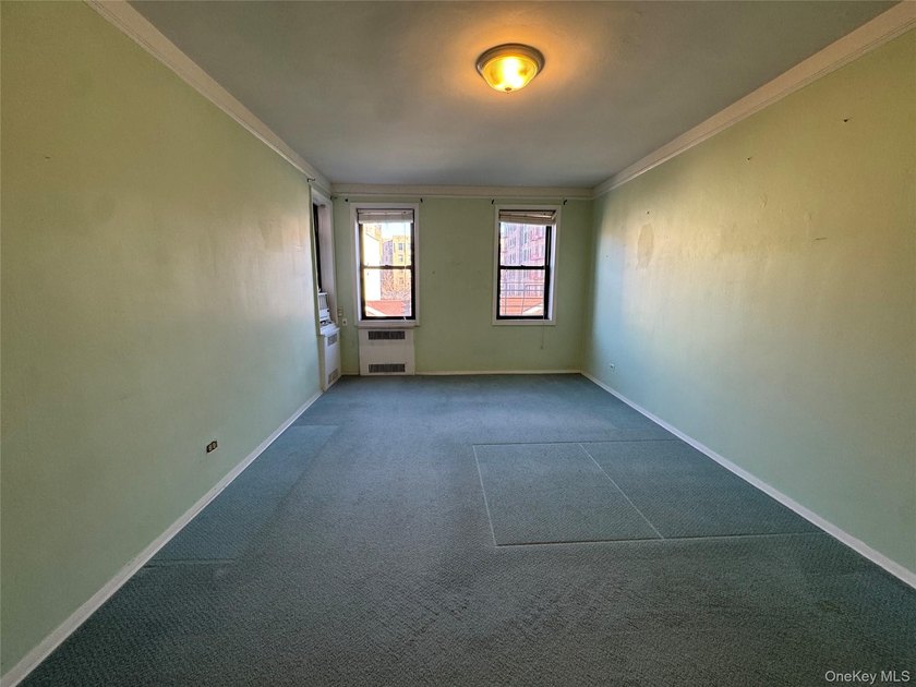 Beautiful and Spacious One-Bedroom Apartment in the Heart of - photo 11