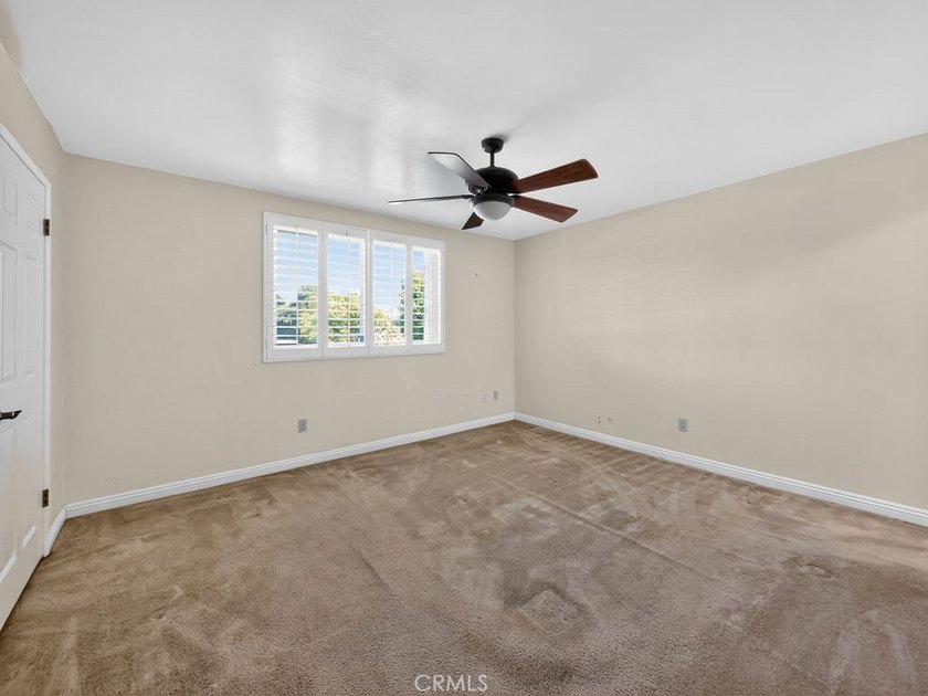 COME HOME TO YOUR BEACH CONDO! THIS MAGNIFICENT 2 BEDROOM - 2 - photo 17