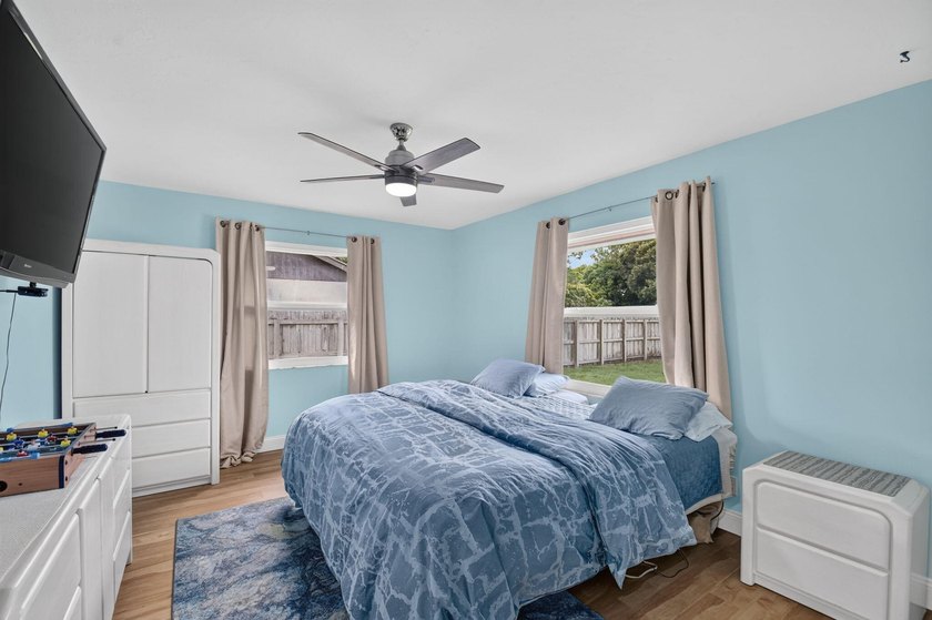Over half an acre. No HOA. Resort-style backyard. This move-in - photo 23