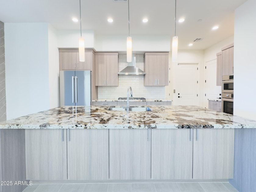 Experience refined desert living in this exceptional Floor Plan - photo 4