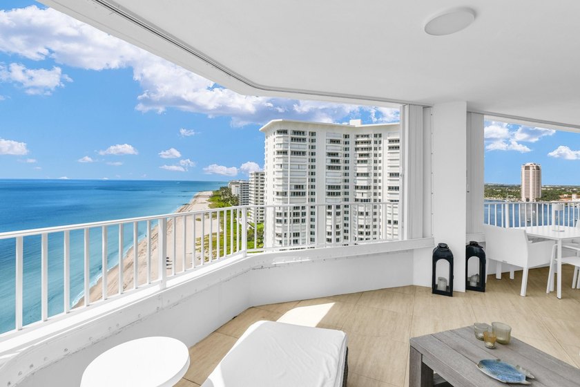 Welcome to this stunning and rarely available waterfront - photo 22