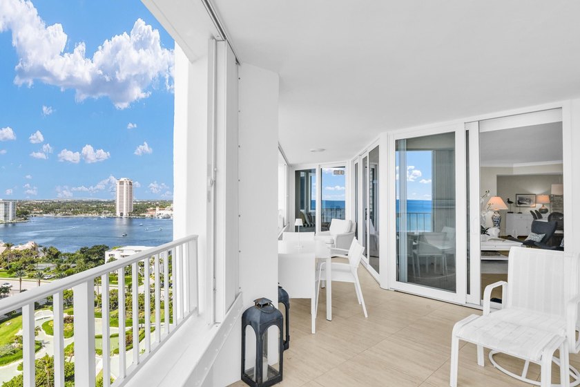Welcome to this stunning and rarely available waterfront - photo 23