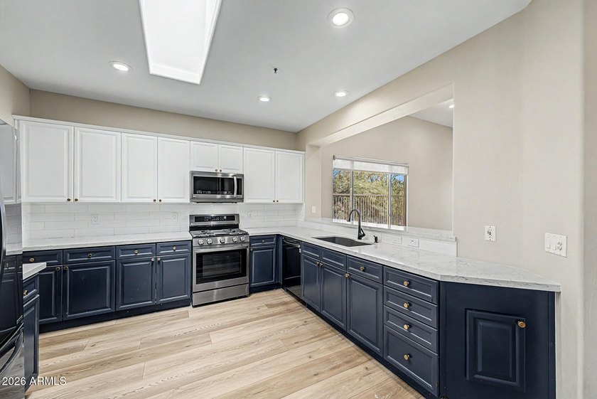 Rare opportunity in Terravita! Set within one of the community's - photo 3