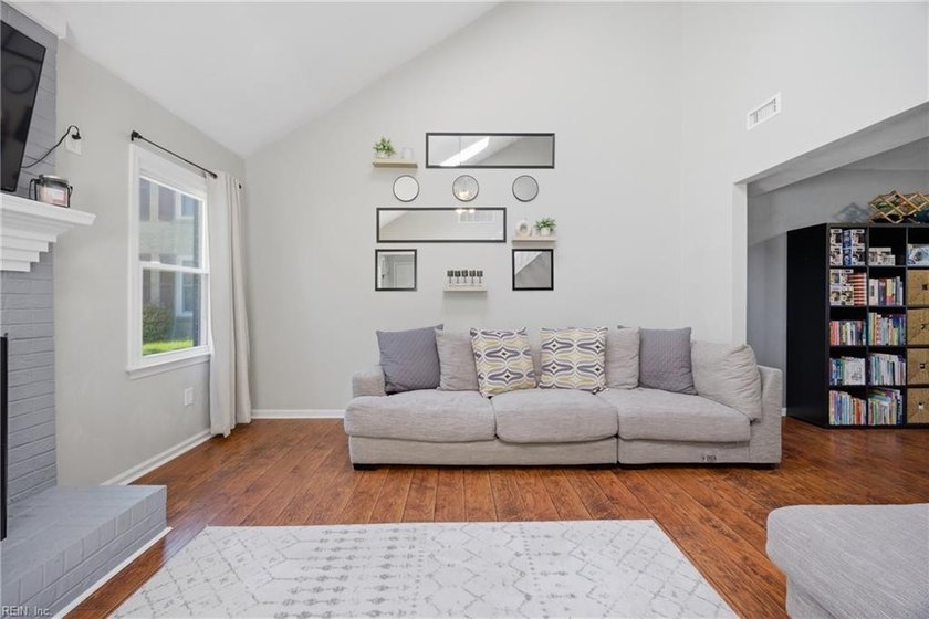 Exceptional opportunity in sought-after Logans Mill in the heart - photo 8
