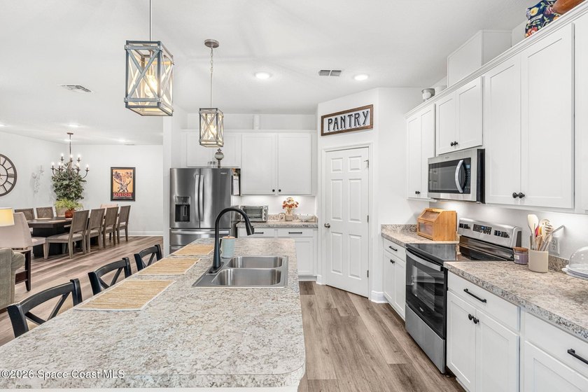 Come see this rare 5/3/2 CBS home with a flex space built in - photo 14