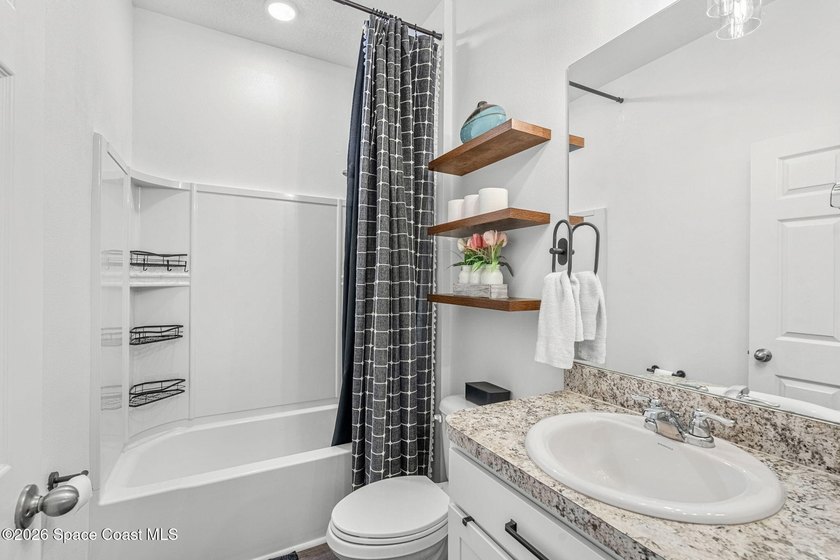 Come see this rare 5/3/2 CBS home with a flex space built in - photo 32