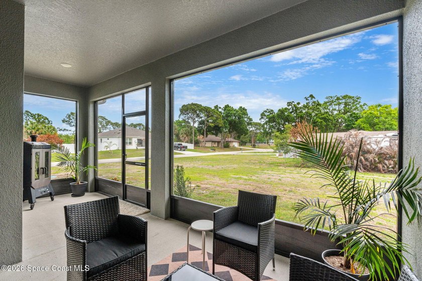 Come see this rare 5/3/2 CBS home with a flex space built in - photo 38