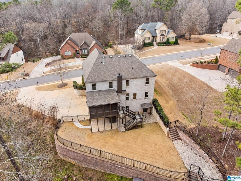 This extraordinary home blends luxury, functionality and - photo 43