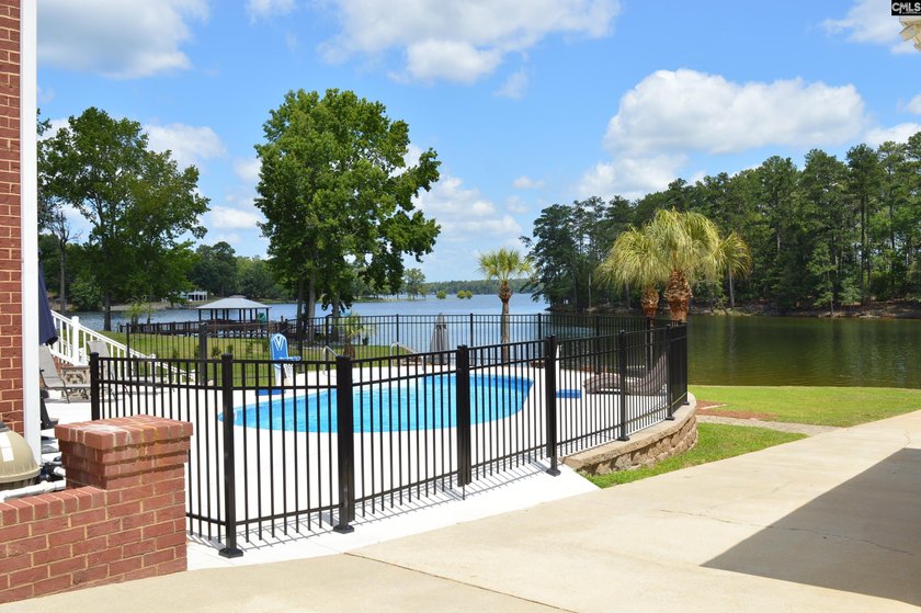 Beautiful waterfront brick home on Lake Wateree, the waterfront - photo 4