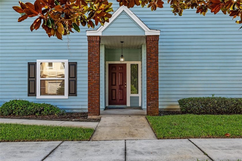 Welcome to this beautifully maintained good size 3-bedroom with - photo 2