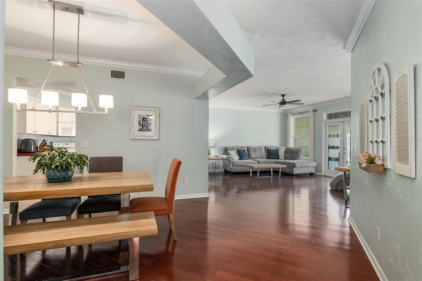 Welcome to this beautifully maintained good size 3-bedroom with - photo 4