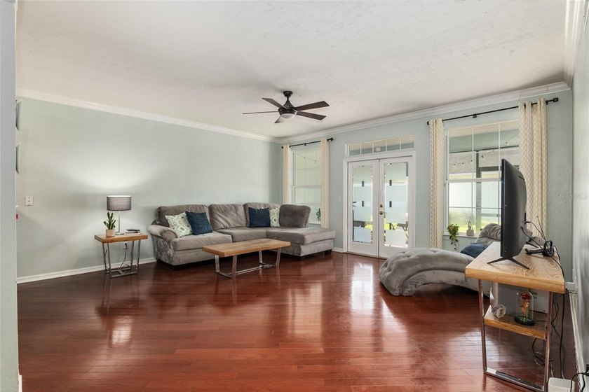 Welcome to this beautifully maintained good size 3-bedroom with - photo 5