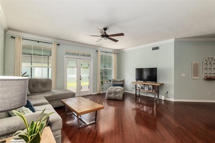Welcome to this beautifully maintained good size 3-bedroom with - photo 7