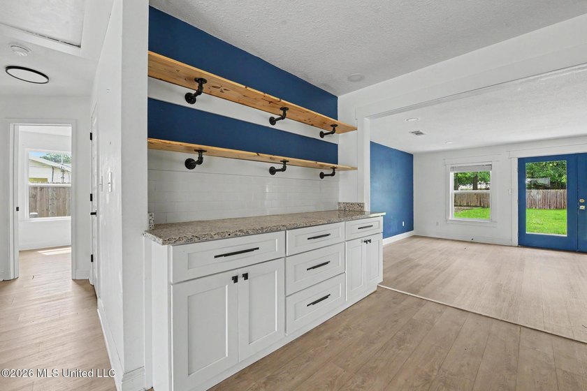 Absolutely adorable recently renovated home in Golf Cart - photo 11