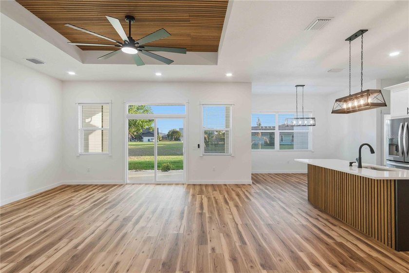 Welcome to your piece of paradise in the highly sought after - photo 12