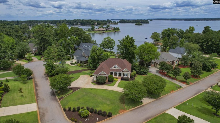 Welcome to Timberlake Estates. Start your day with coffee on the - photo 3
