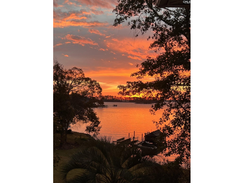 Welcome to Timberlake Estates. Start your day with coffee on the - photo 4