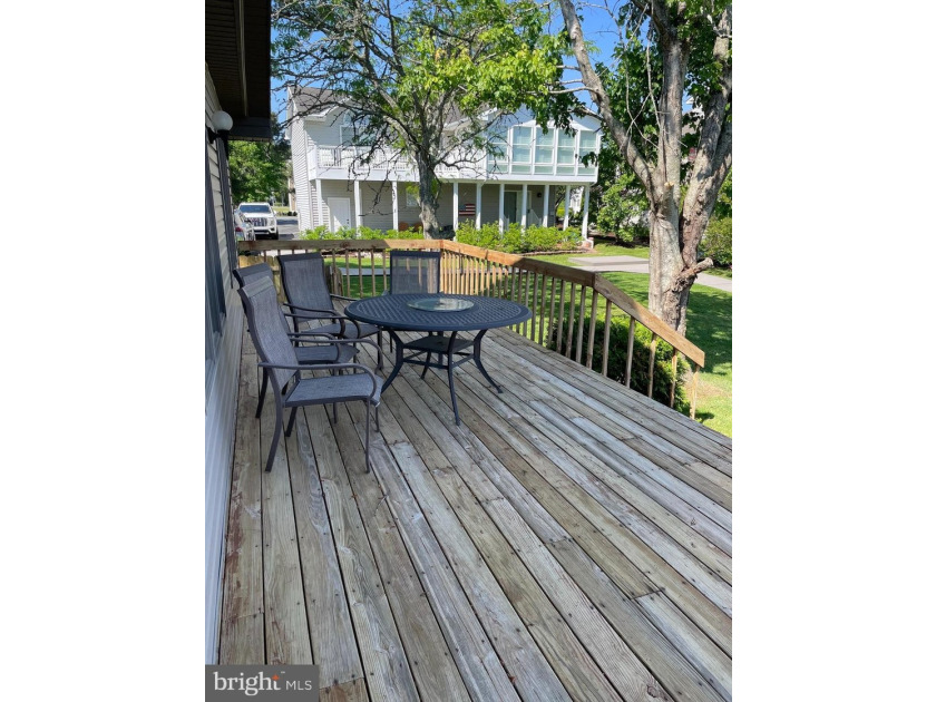 WATERFRONT HOME on Deep Water Canal with Direct Access to the - photo 8