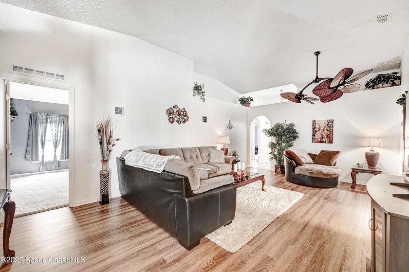 VACANT AND READY TO MOVE IN!!!!!@@@@Motivated seller@@@@Welcome - photo 12