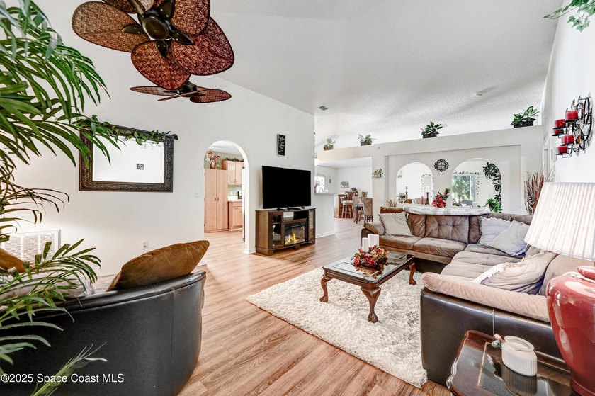 VACANT AND READY TO MOVE IN!!!!!@@@@Motivated seller@@@@Welcome - photo 13