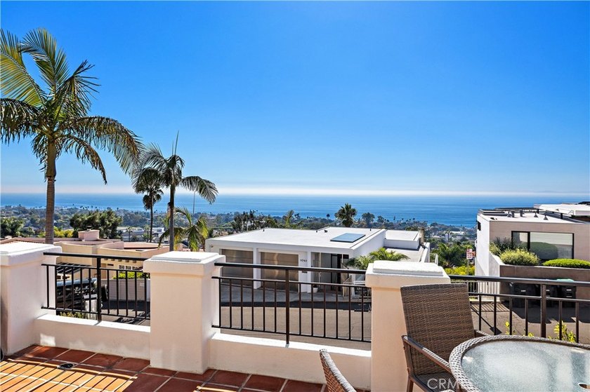 Gorgeous Ocean View Mediterranean Villa in Mystic Hills Enjoy - photo 2