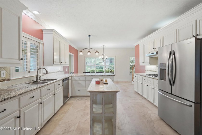 This one is a cream puff and a must see. 614 Kinsington has 5 - photo 16