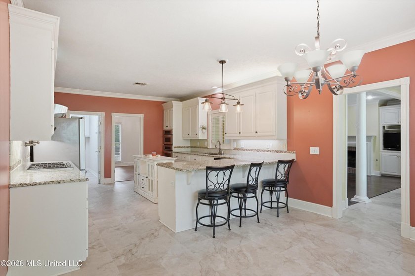 This one is a cream puff and a must see. 614 Kinsington has 5 - photo 20