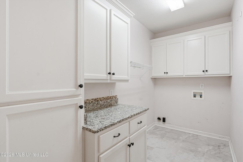 This one is a cream puff and a must see. 614 Kinsington has 5 - photo 23