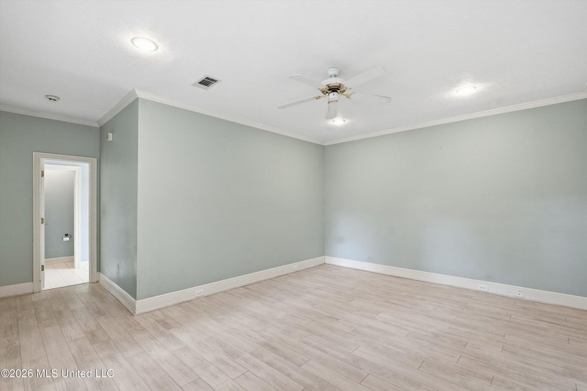 This one is a cream puff and a must see. 614 Kinsington has 5 - photo 26