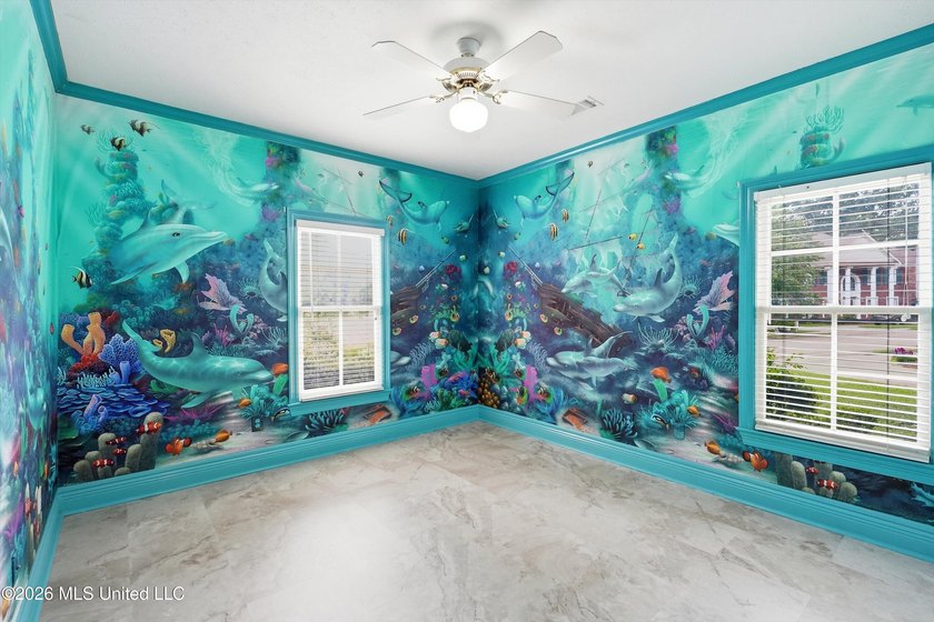 This one is a cream puff and a must see. 614 Kinsington has 5 - photo 33