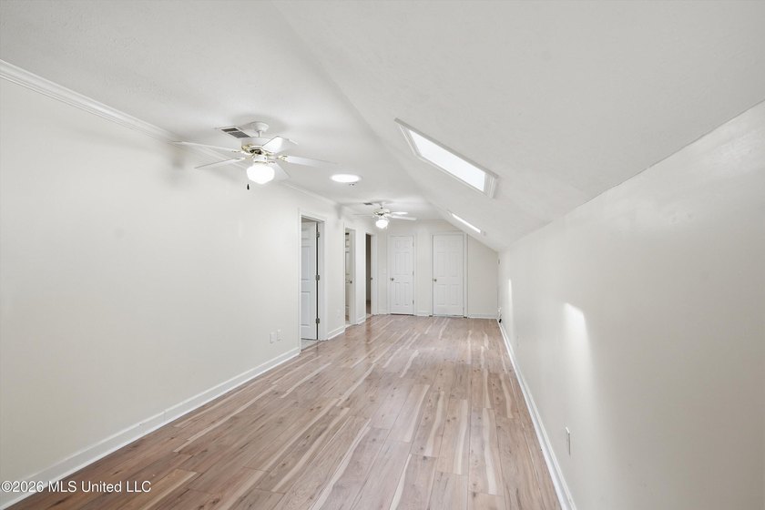 This one is a cream puff and a must see. 614 Kinsington has 5 - photo 37