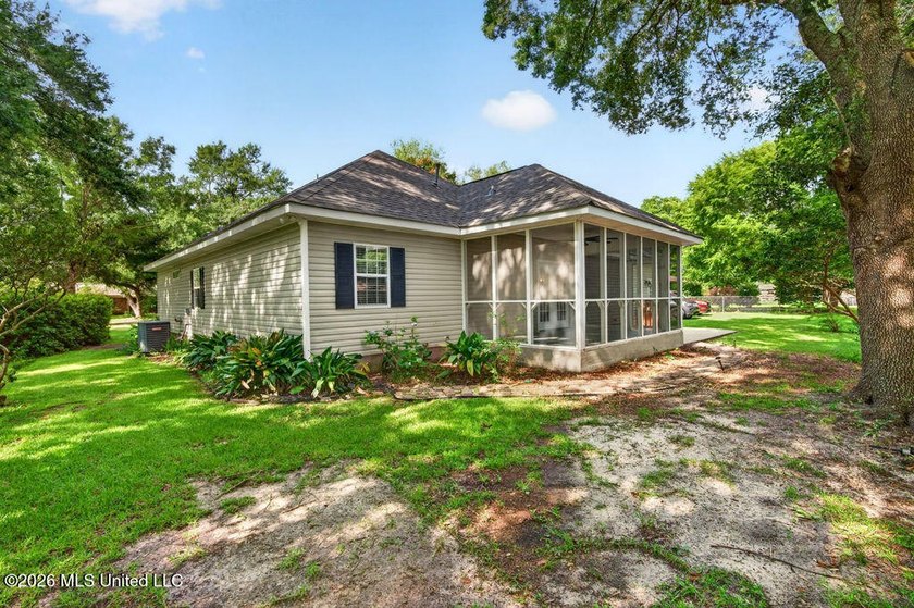 Located along one of Pecan Park's most lightly traveled streets - photo 27