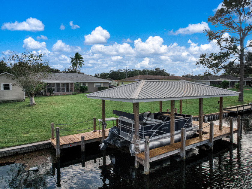 FURNISHED LAKE JUNE CANAL HOME! DOCK &amp; BOATHOUSE! SOLD - photo 24