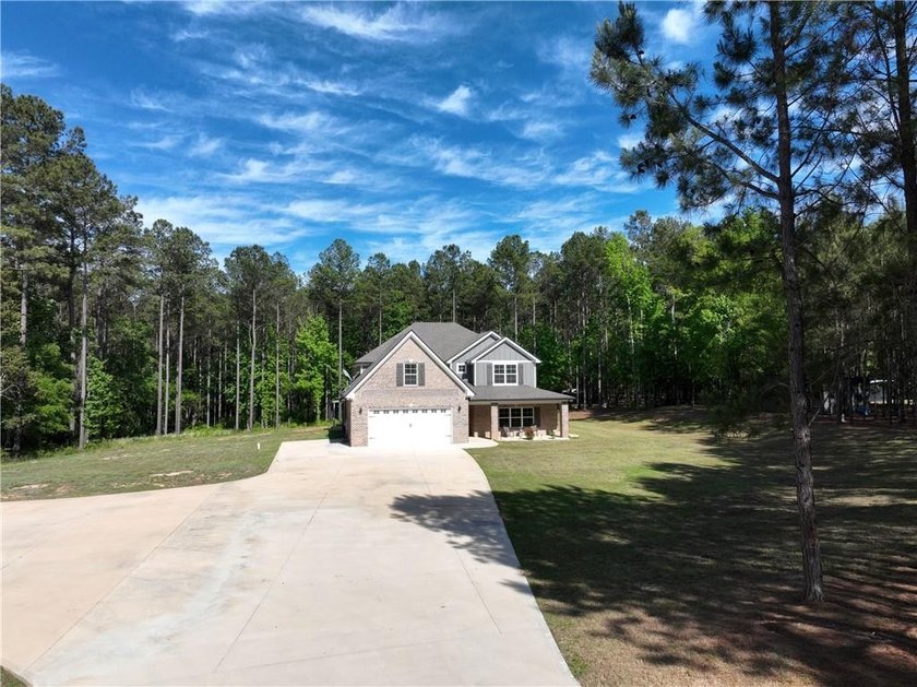 Step inside a property that truly sets itself apart where custom - photo 47