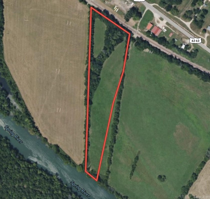If you've been searching for usable land on the Spring River - photo 13