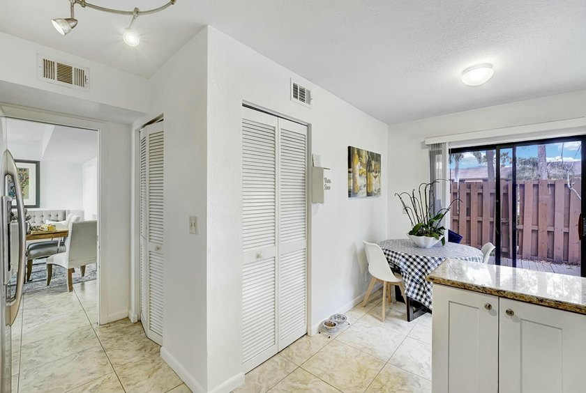 Welcome to this beautifully maintained 3-bedroom, 2-bath home - photo 13