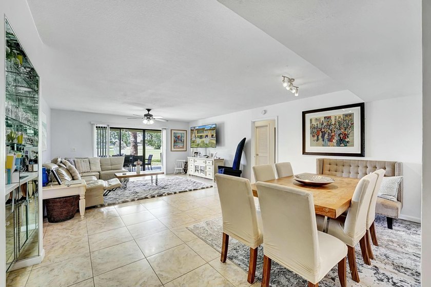 Welcome to this beautifully maintained 3-bedroom, 2-bath home - photo 23