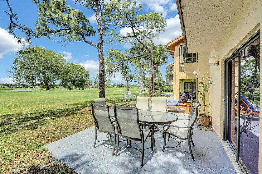 Welcome to this beautifully maintained 3-bedroom, 2-bath home - photo 28