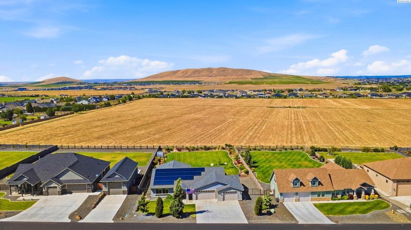 MLS# 293773 Perched on over half an acre, this stunning - photo 49