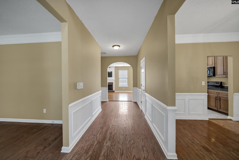 Welcome to Martins Grove, one of Lexington's most sought-after - photo 10
